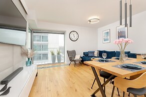 Port Marine With Sea View by Renters