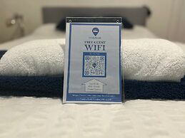 Balham Double Deluxe Room 2