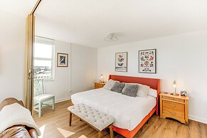 Fort Myers Beach Studio w/ Balcony & Views!