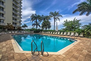 Fort Myers Beach Studio w/ Balcony & Views!