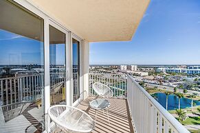 Fort Myers Beach Studio w/ Balcony & Views!