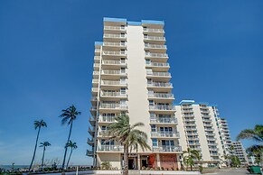 Fort Myers Beach Studio w/ Balcony & Views!