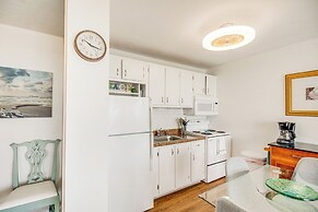 Fort Myers Beach Studio w/ Balcony & Views!