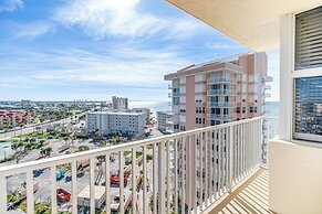 Fort Myers Beach Studio w/ Balcony & Views!