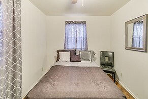 Quaint St Louis Home ~ 6 Mi to Downtown!