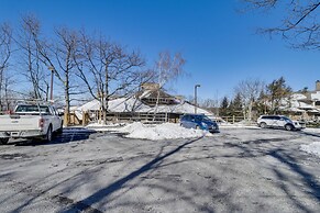 Cozy Condo w/ Patio: 1 Mi to Wintergreen Resort!