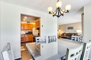 Cozy Condo w/ Patio: 1 Mi to Wintergreen Resort!