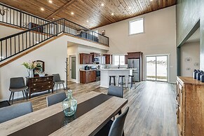 Laptop-friendly Grangeville Getaway w/ Fire Pit!