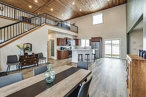 Laptop-friendly Grangeville Getaway w/ Fire Pit!