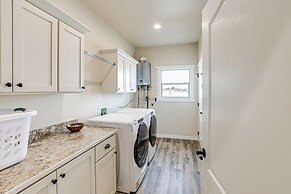 Laptop-friendly Grangeville Getaway w/ Fire Pit!