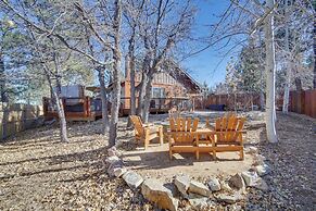 Big Bear Lake Cabin w/ Hot Tub & Gas Fire Pit!