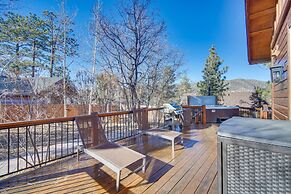 Big Bear Lake Cabin w/ Hot Tub & Gas Fire Pit!