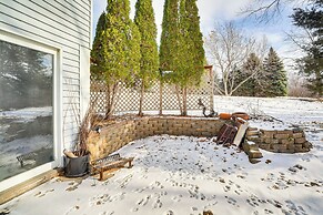 Charming Savage Home w/ Yard: 18 Mi to Minneapolis