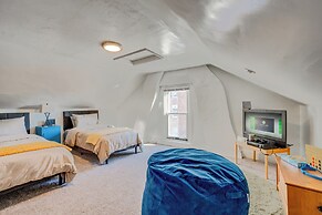 Charming Pottstown Apartment - Walk to Town!