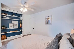 Charming Pottstown Apartment - Walk to Town!