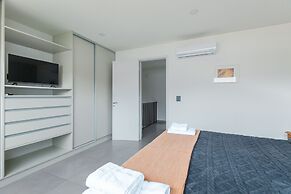 Moderna Casa con Estilo en Chacras