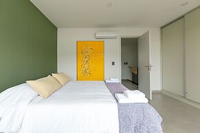 Moderna Casa con Estilo en Chacras