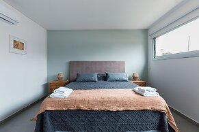 Moderna Casa con Estilo en Chacras