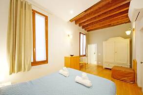 Dolcevita Apartments N. 499