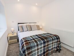 The Cottage at Cromlech Manor Farm