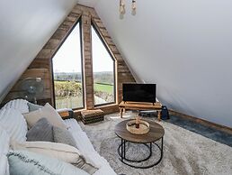 Valley View Hideaway