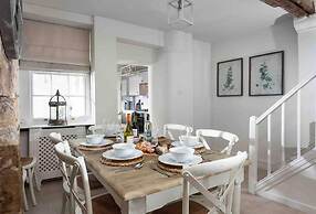 Beautiful Cotswold Cottage in Rodborough, Stroud