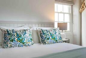 Beautiful Cotswold Cottage in Rodborough, Stroud