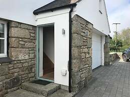 Immaculate Studio Apartment Just Outside Penzance