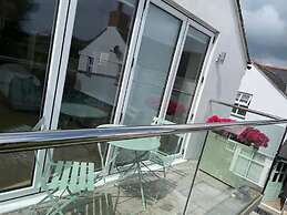 Immaculate Studio Apartment Just Outside Penzance