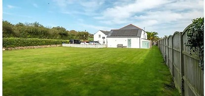 Immaculate Studio Apartment Just Outside Penzance