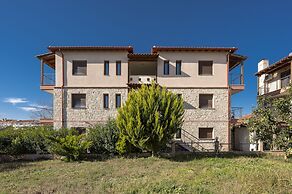 Eleon Suites & Apartments