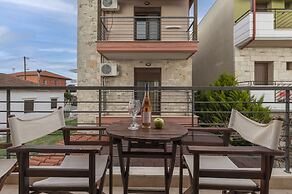 Eleon Suites & Apartments