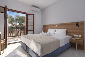 Eleon Suites & Apartments