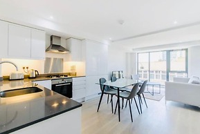 Impeccable 1-bed Apartment in London