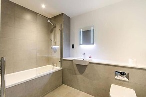 Impeccable 1-bed Apartment in London