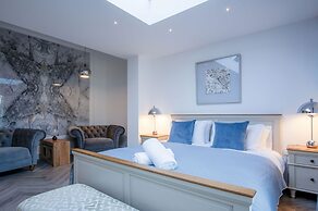 The Sleeping Giant - Pen Y Cae Inn