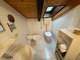 HOSTING DREAMS ATTICS DUOMO