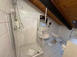 HOSTING DREAMS ATTICS DUOMO