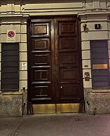 HOSTING DREAMS ATTICS DUOMO