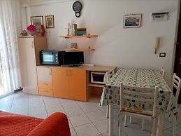 Apartment Just 200m From the Beach - Beahost
