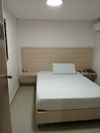 AW HOTEL PASARELA REAL