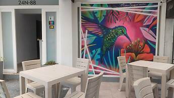 AW HOTEL PASARELA REAL