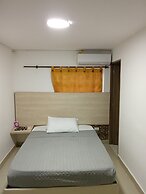 AW HOTEL PASARELA REAL