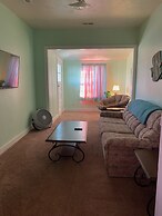 Cozy Historic Beach House In Ocean View 2 Bedroom Cottage by RedAwning