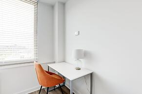 Arlington Modern Comfort Meets City Life