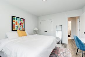 Arlington Modern Comfort Meets City Life