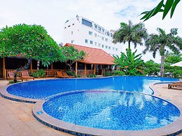 Suncosy Central Resort