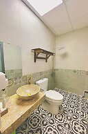 Suncosy Central Resort