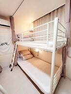 YAB Guesthouse - Female Only