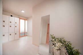 YAB Guesthouse - Female Only